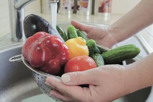 Eating right: Make sure you stay healthy when you are dieting | Kitsap Living