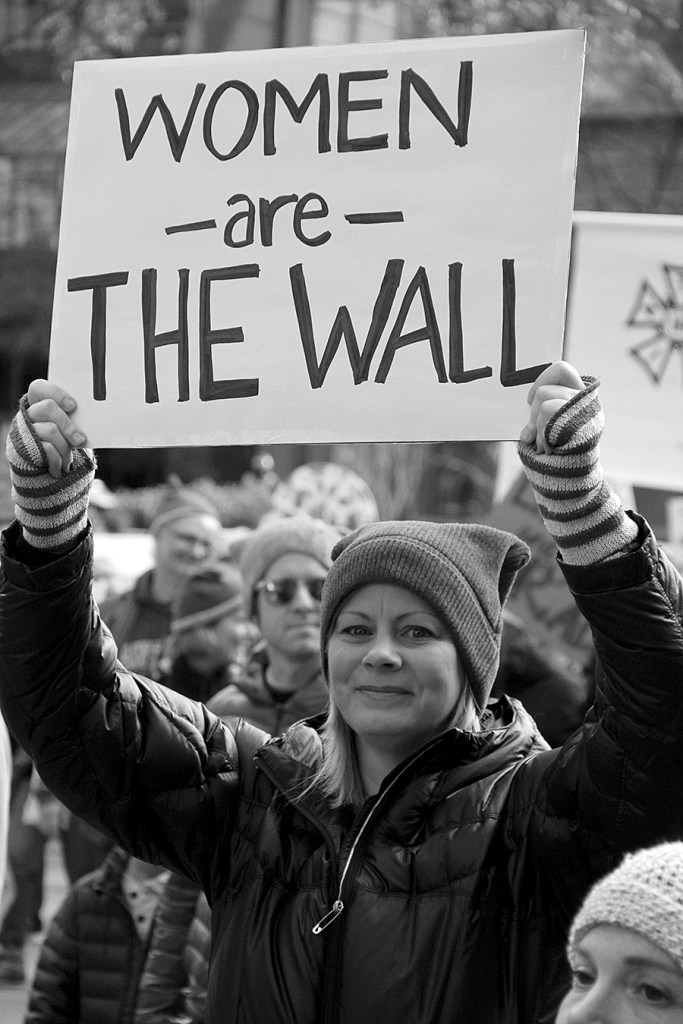 Bainbridge joins the resistance: Thousands join in Seattle march