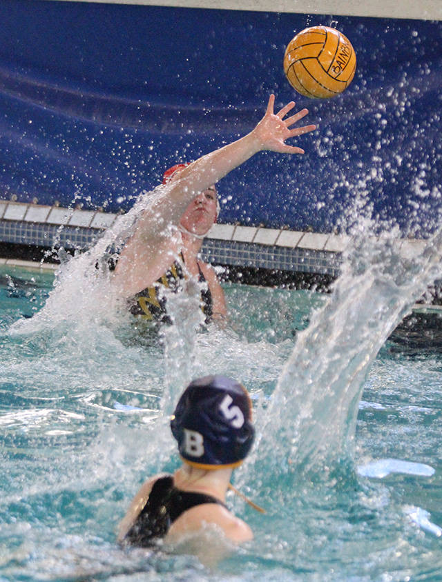 Bainbridge pounds Peninsula in season opener | Photo gallery