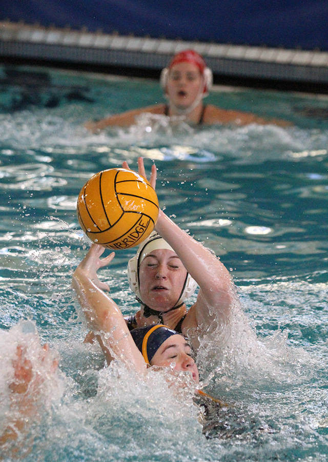 Bainbridge pounds Peninsula in season opener | Photo gallery