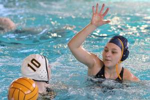 Bainbridge pounds Peninsula in season opener | Photo gallery