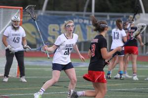 Spartans recover after shaky start