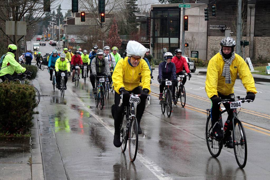 Chilly Hilly (and rainy, too) | GALLERY