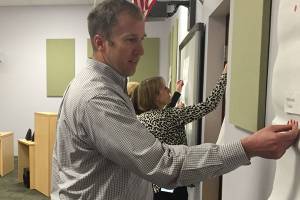 Advisory committee reaches consensus for cuts in Bainbridge schools budget crisis