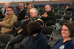 Bainbridge Island School Board defers Option 2 scrutiny until 2018-2019 school year