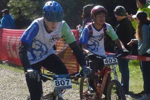 Gear Grinders take fourth at Roslyn Roundup