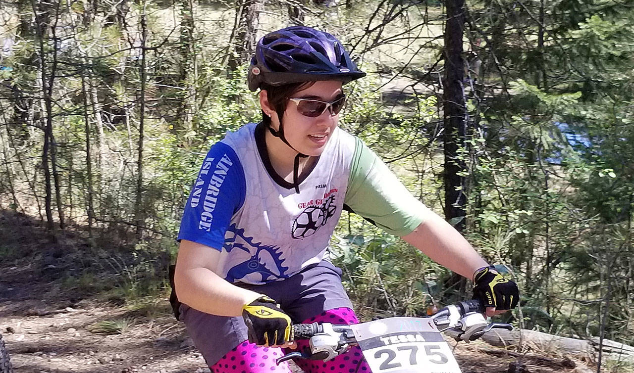 Gear Grinders take fourth in season finale