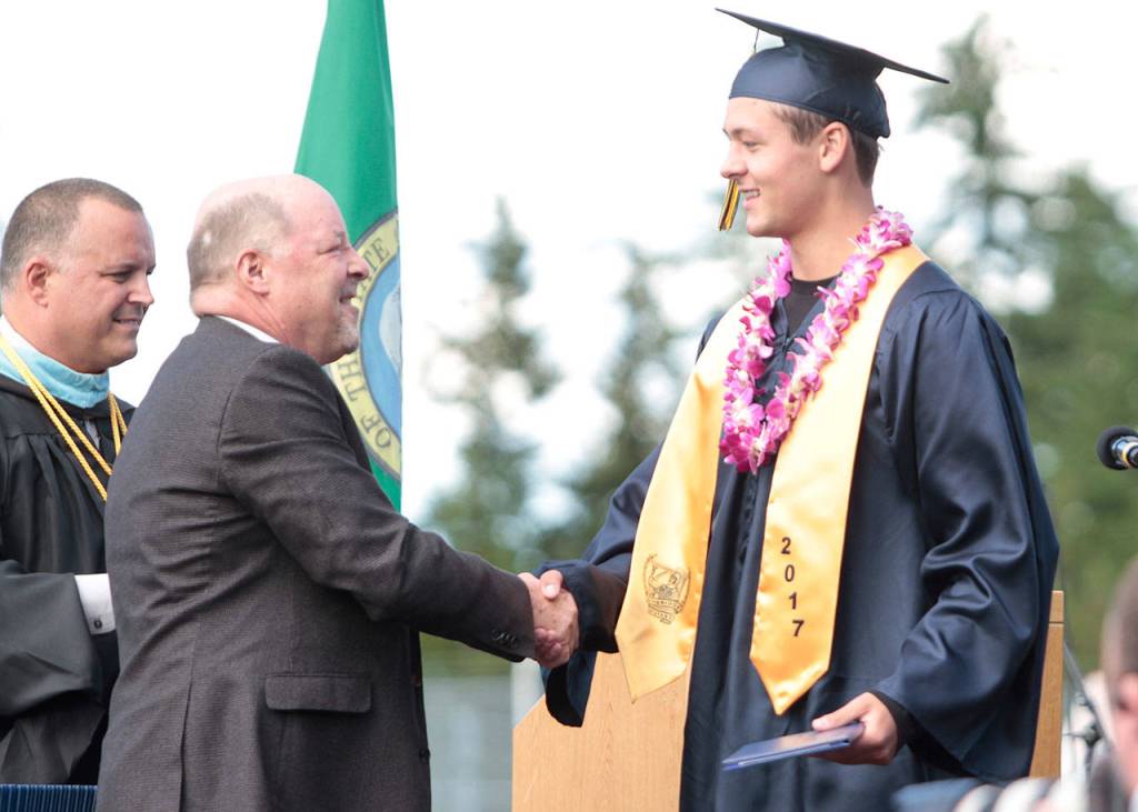 Pictures of pomp: Photos from the 2017 Bainbridge graduation ceremony | Photo gallery