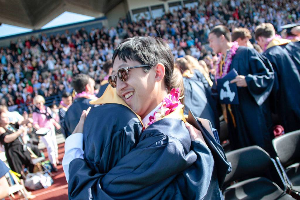 Pictures of pomp: Photos from the 2017 Bainbridge graduation ceremony | Photo gallery
