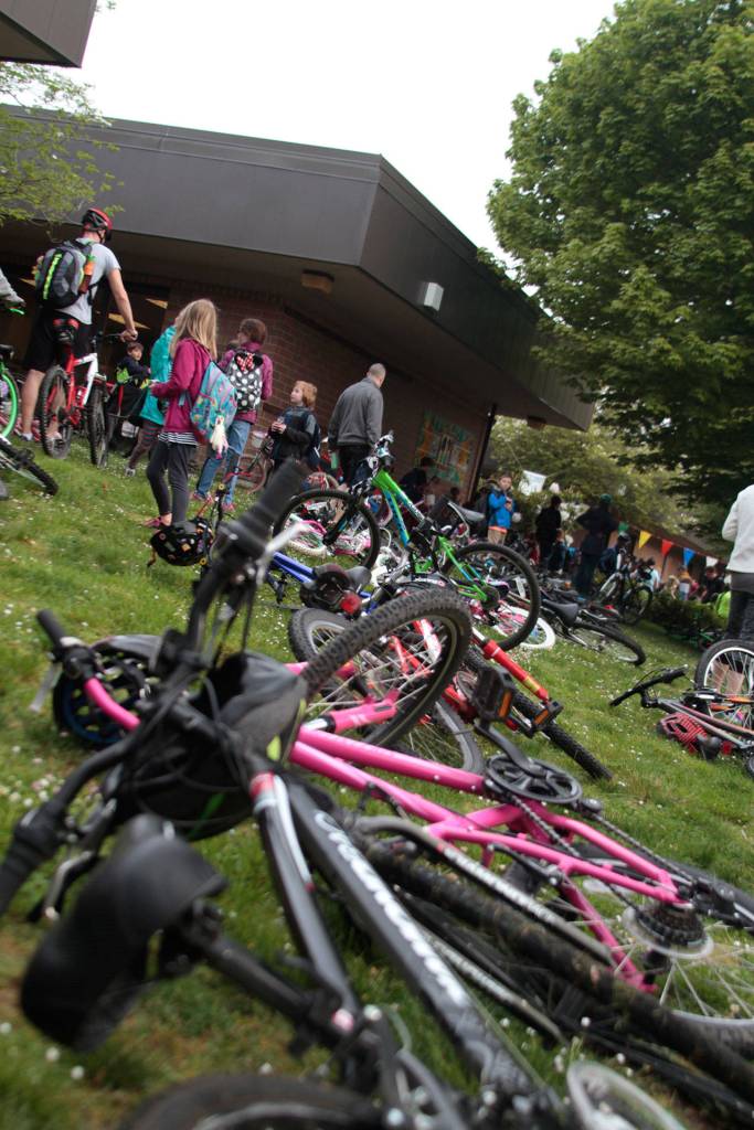 Pedal power: Bike to School Day is a big hit on Bainbridge