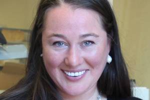 Fateful journey leads custom jeweler to Bainbridge Island