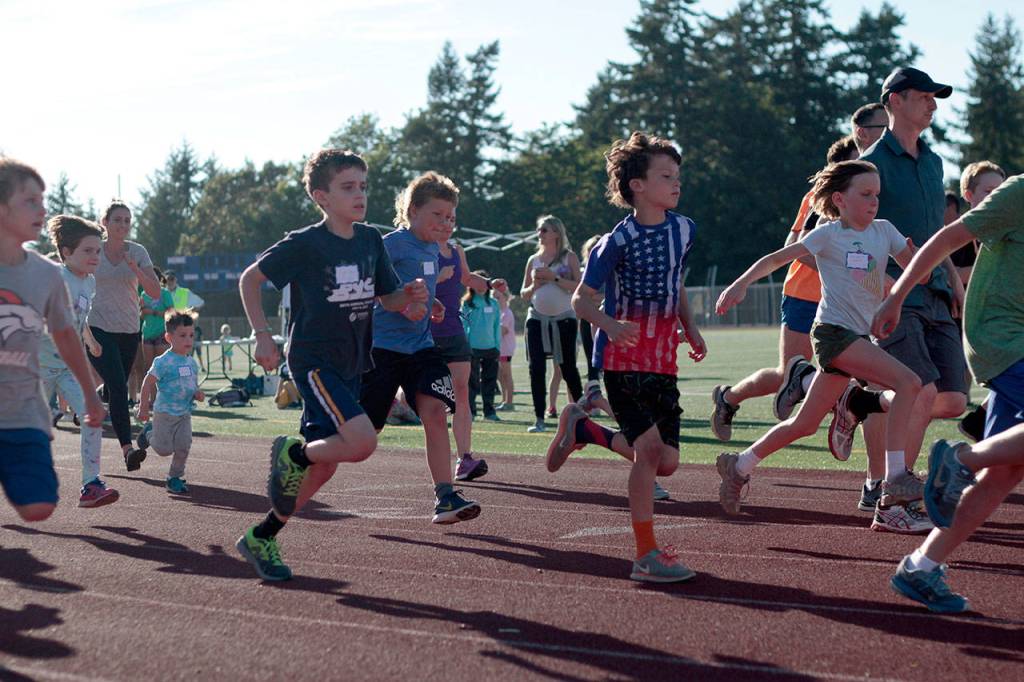 Scenes from the third All-Comers Track Meet | Photo gallery