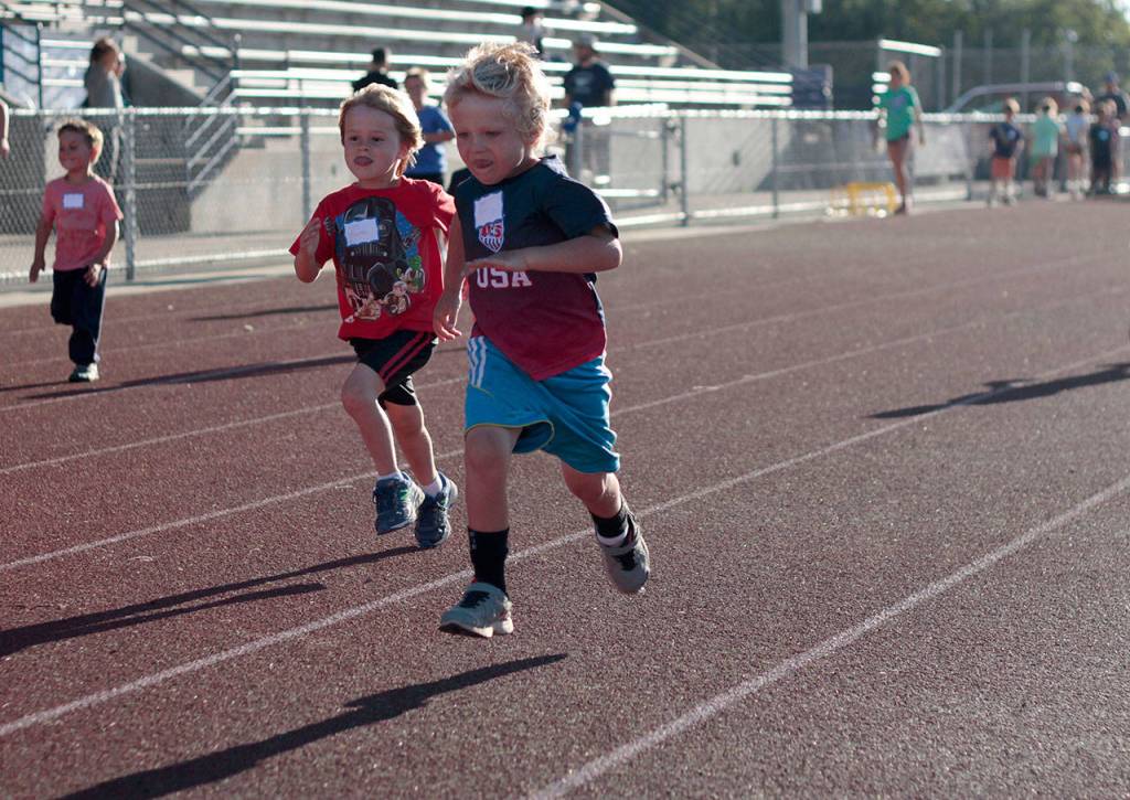 Scenes from the third All-Comers Track Meet | Photo gallery