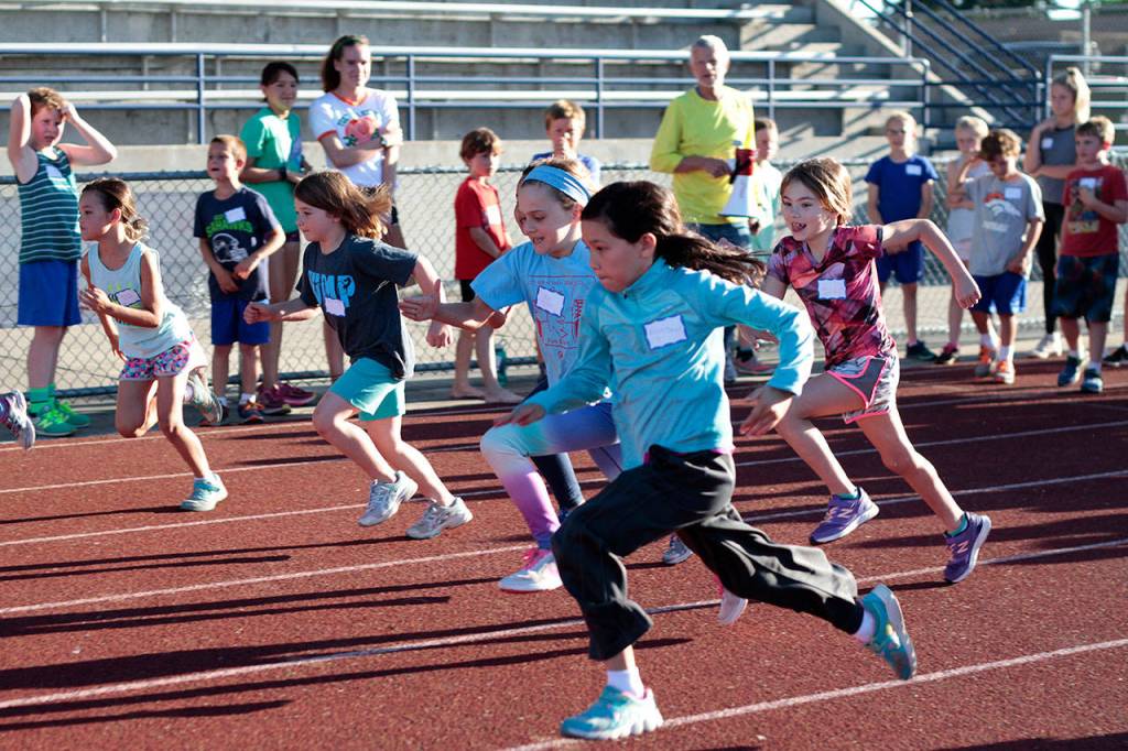 Scenes from the third All-Comers Track Meet | Photo gallery