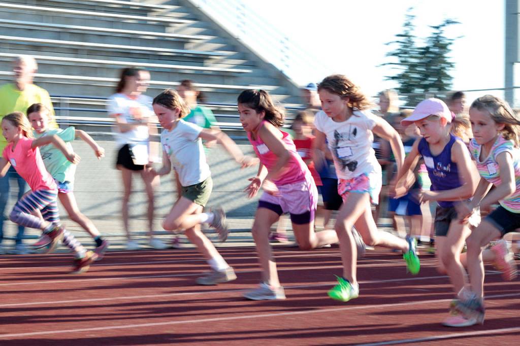 Scenes from the third All-Comers Track Meet | Photo gallery