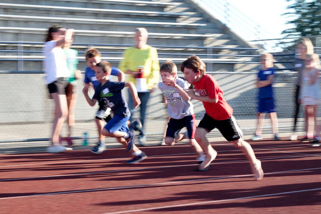 Scenes from the third All-Comers Track Meet | Photo gallery