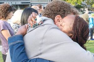 Islanders hold vigil for Charlottesville terrorist attack