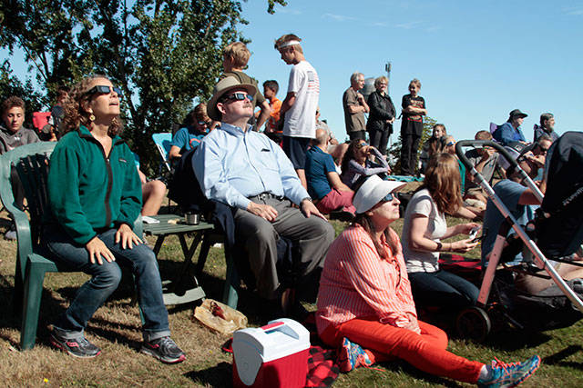 Eclipse on Bainbridge Island | Photo gallery