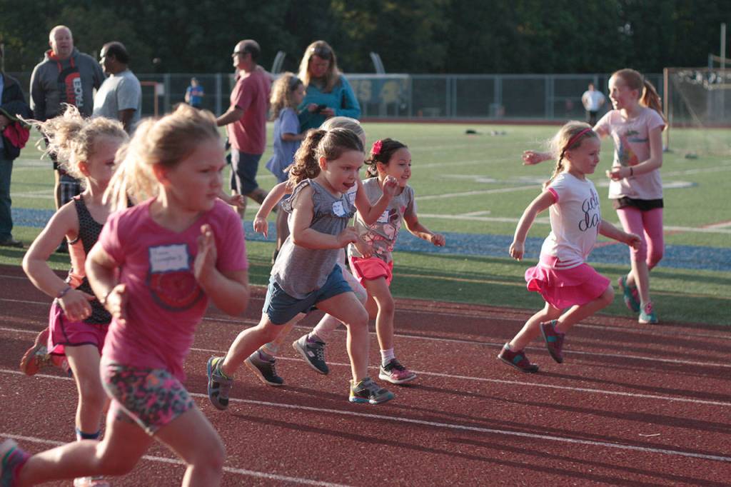 A fast finale: Photos from the year’s last All-Comers Track Meet | Photo gallery