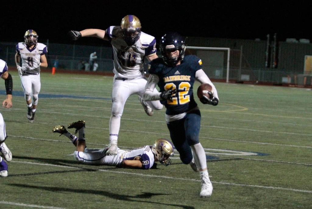 Spartans stumble in first football outing | Photo gallery