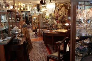 Tales of an antiquarian: Island expert marks five years of business on Bainbridge