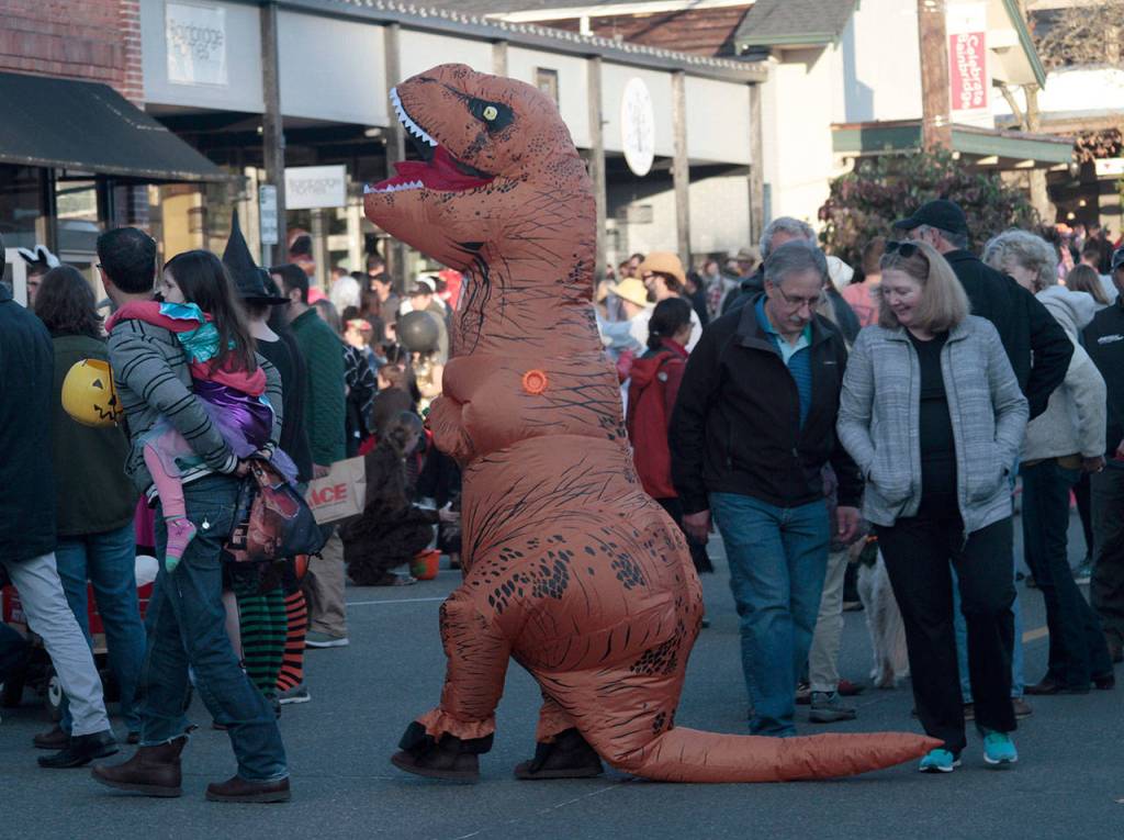 Sweet sights, delicious displays: Halloween returns to Winslow | Photo gallery