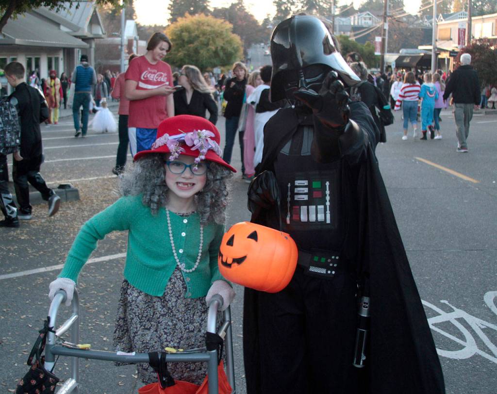 Sweet sights, delicious displays: Halloween returns to Winslow | Photo gallery