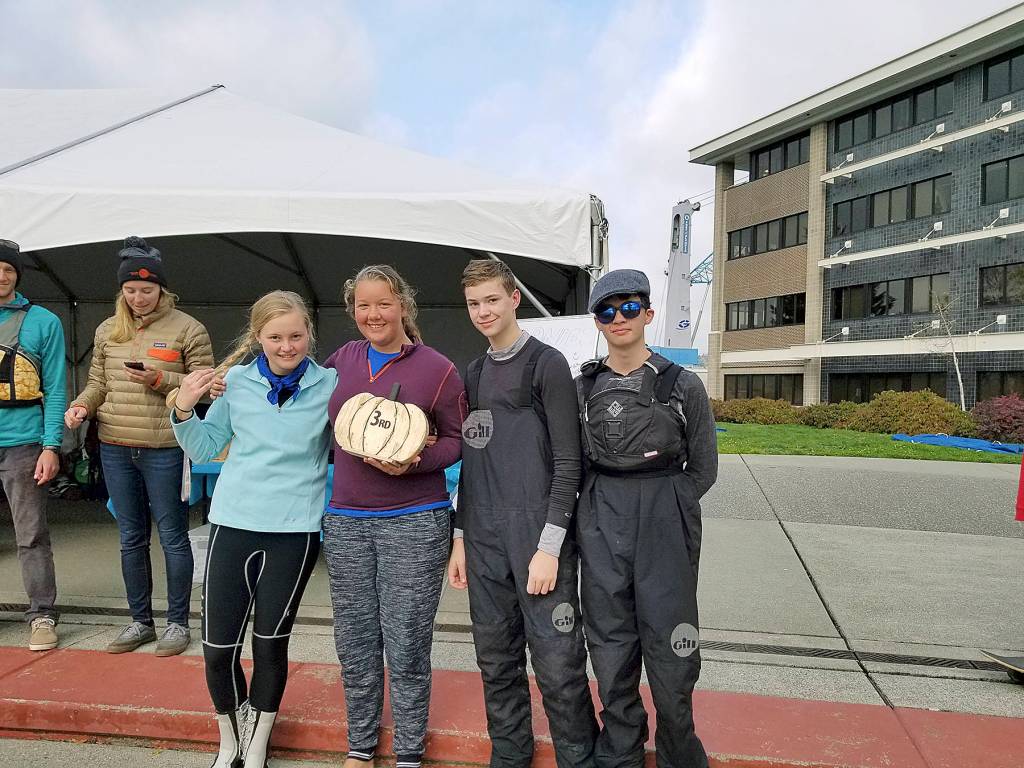 Spartans place in fall regatta