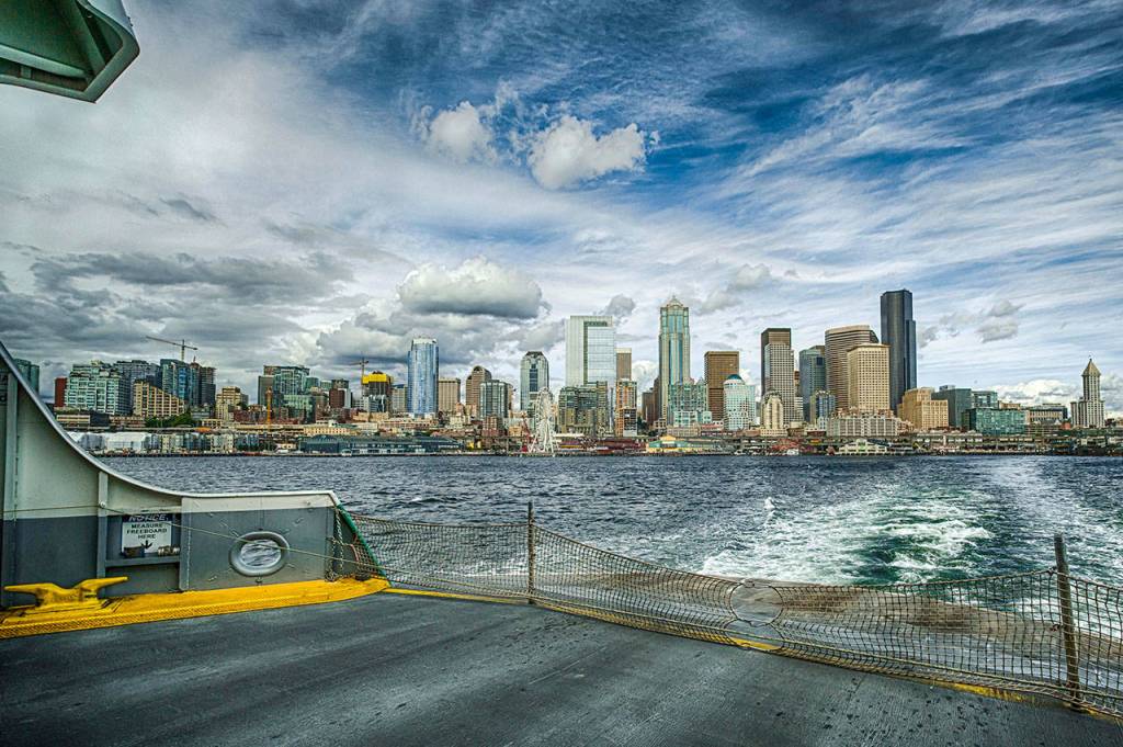 Law of the lens: Bainbridge photog to unveil gallery of work by his wandering eye