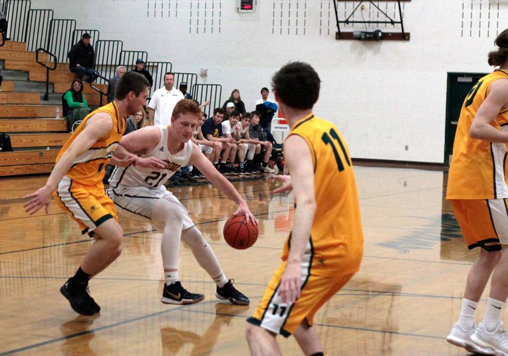 Boys down 76-65 against hoop-savvy visitors from Australia | Photo gallery