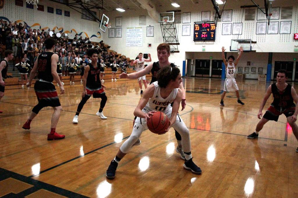 BHS boys suffer defeat in matchup with Ballard Beavers | Photo gallery