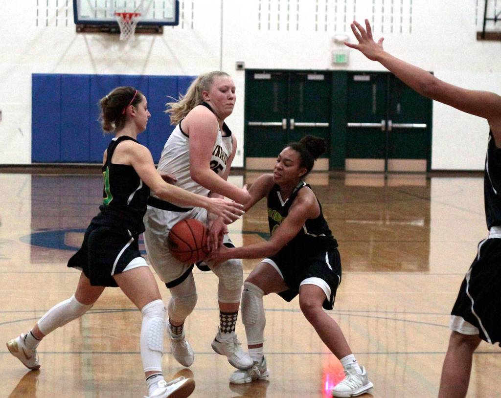 Bainbridge girls bag 47-38 win against Rough Riders | Photo gallery
