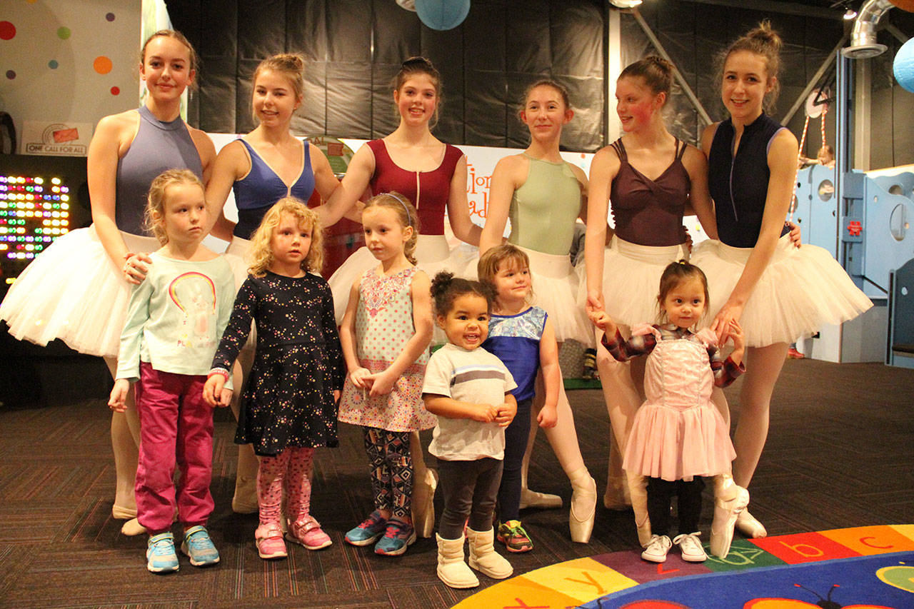 Gotta dance | Photo of the day 2.2