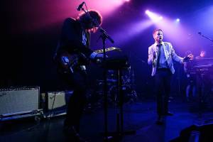 Headwaves take the stage at Rolling Bay