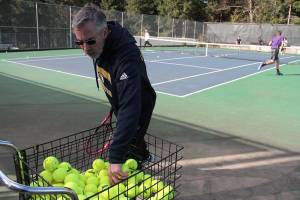 At your service | Photo of the day 2.26