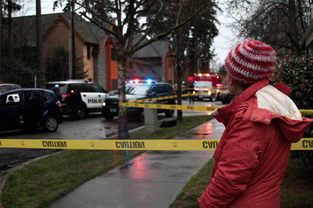 School lockdown leads to frantic manhunt | Photo gallery