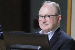 Bainbridge to set deadline for accepting applications for soon-to-be-vacant council seat