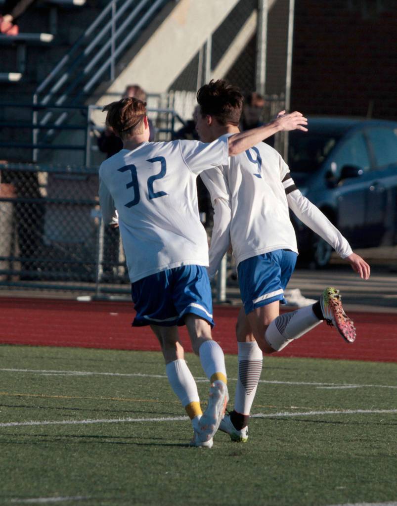 Spartan boys suffer against Seattle Prep in soccer setback | Photo gallery
