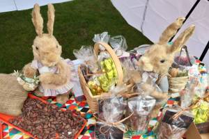 Bainbridge Island Farmers Market returns to Winslow Saturday