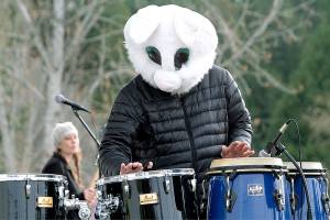 Not his usual hip hop | Photo of the day 3.31