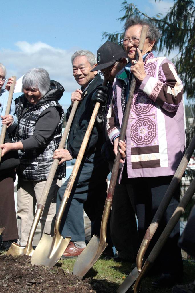 Community marks 76 years since forced removal of Japanese Americans with ceremony, memorial groundbreaking | Photo gallery