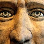 A gaze in glaze | Photo of the day 4.8