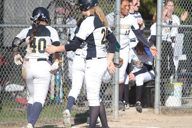 Bainbridge vs. Gig Harbor | Photo gallery