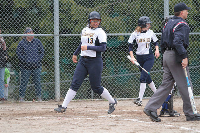 Spartans vs. Ingraham | Photo gallery