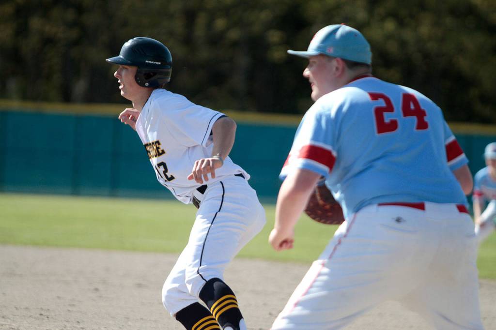 Snapshots from Spartan sluggers’ shutout Senior Night | Photo gallery