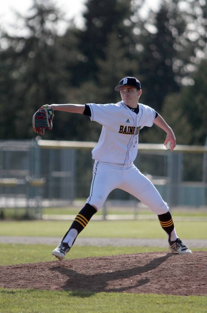 Snapshots from Spartan sluggers’ shutout Senior Night | Photo gallery