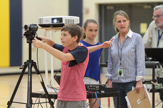 Getting set for the big show | Photo gallery