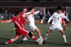 BHS boys notch 1-1 tie in Senior Night soccer scrap