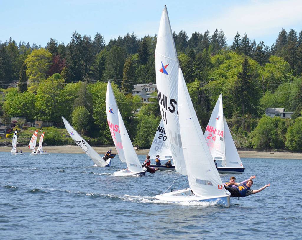 BHS takes fourth in team racing