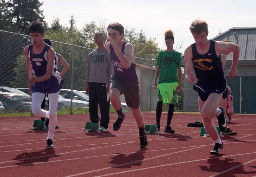 A fine finale: Year’s last home track meet sees super showing by Spartans | Photo gallery